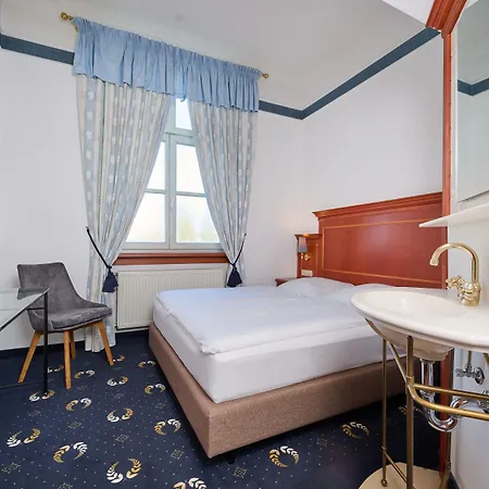 Tafernwirtschaft Schoenbrunn 3*