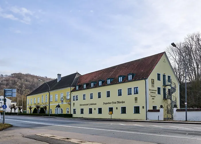 Tafernwirtschaft Schoenbrunn 호텔 란츠후트