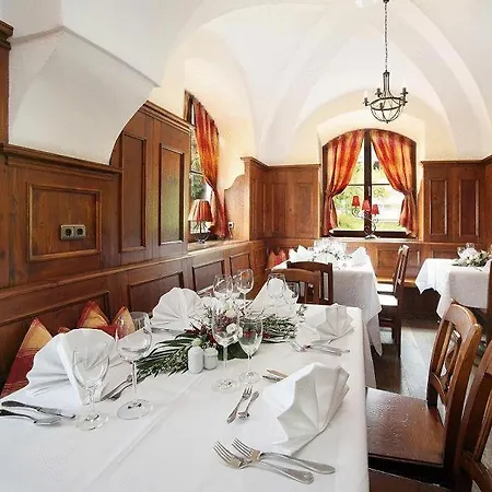 Szálloda Tafernwirtschaft Schoenbrunn Landshut