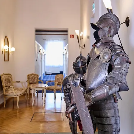 Szálloda Tafernwirtschaft Schoenbrunn Landshut