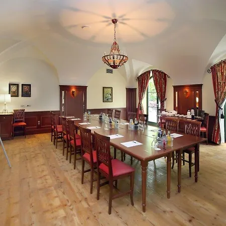Tafernwirtschaft Schoenbrunn Szálloda Landshut