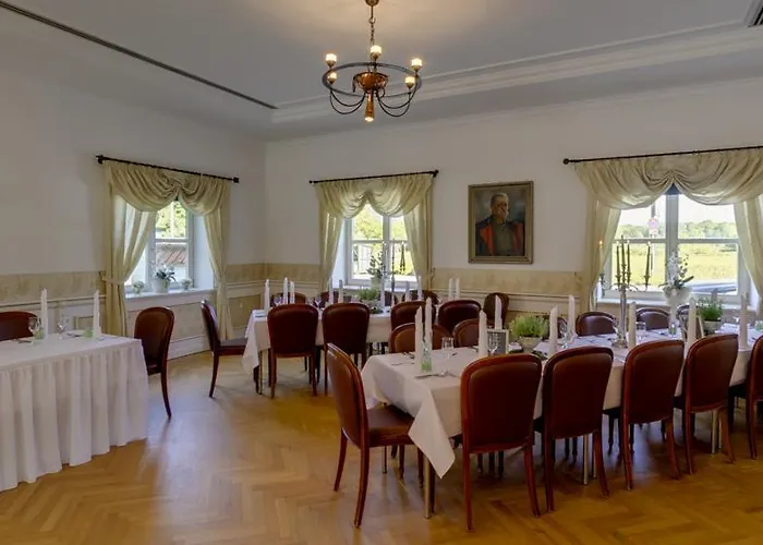 Tafernwirtschaft Schoenbrunn 3*